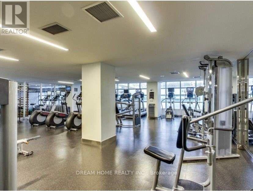 935 - 15 Iceboat Terrace, Toronto, Ontario  M5V 4A5 - Photo 13 - C12817342