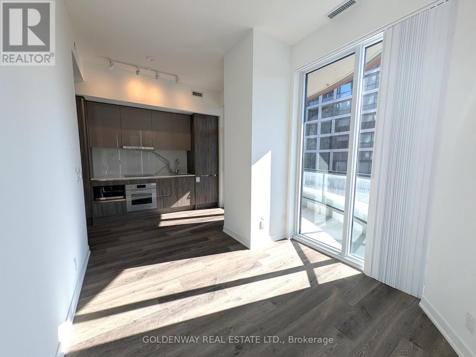 515 - 180 Front Street E, Toronto (Moss Park), Ontario  M5A 0K9 - Photo 14 - C12817358