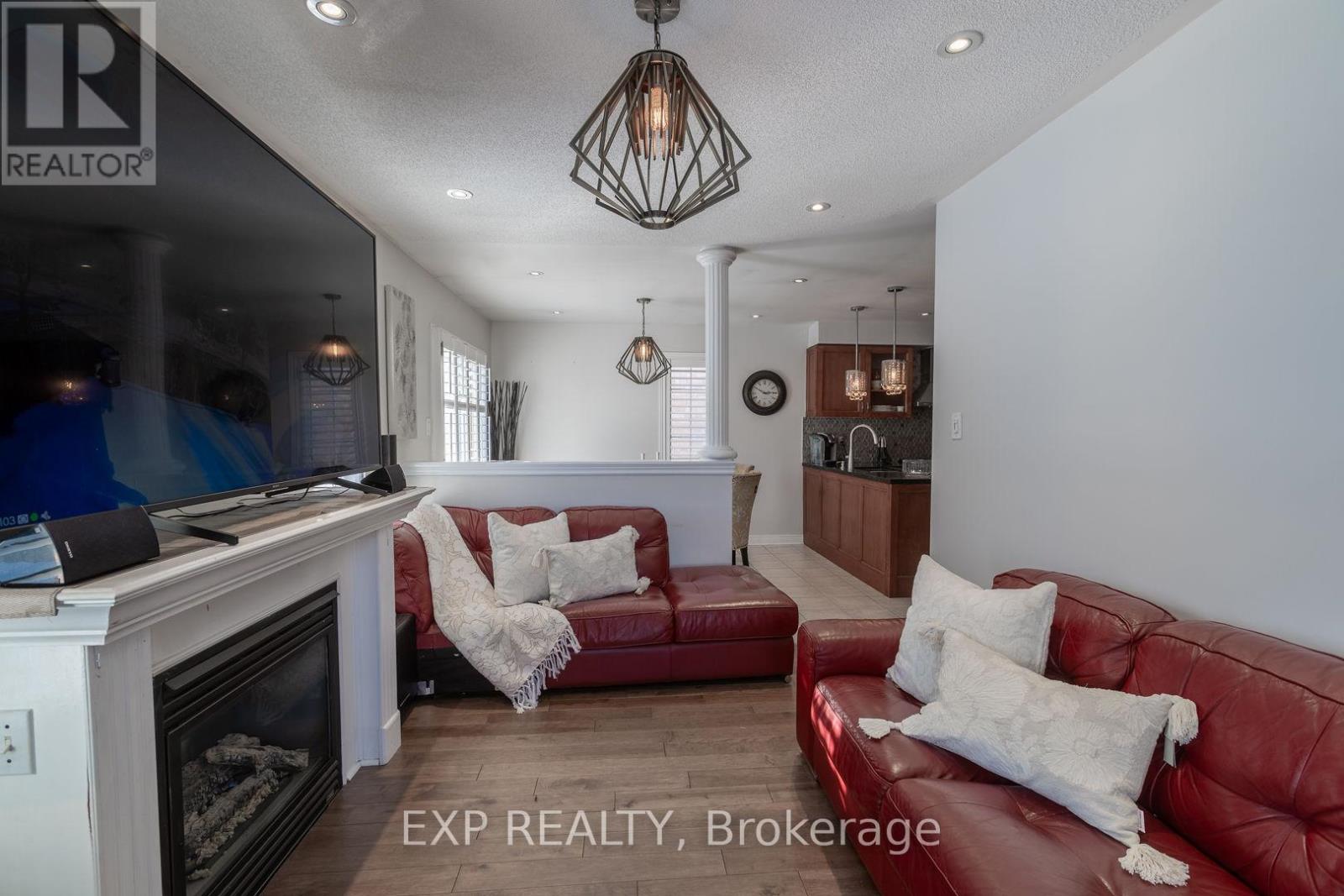 1 Nieuwendyk Street, Whitby, Ontario  L1P 1W4 - Photo 12 - E12817334