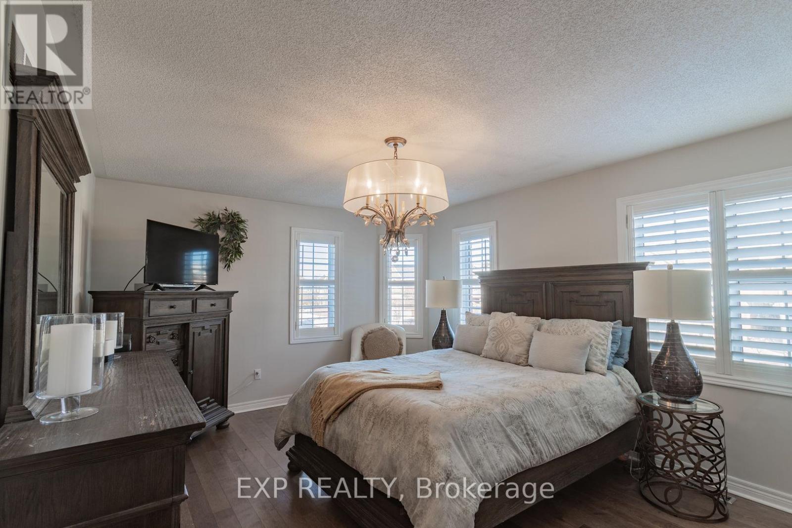 1 Nieuwendyk Street, Whitby, Ontario  L1P 1W4 - Photo 17 - E12817334