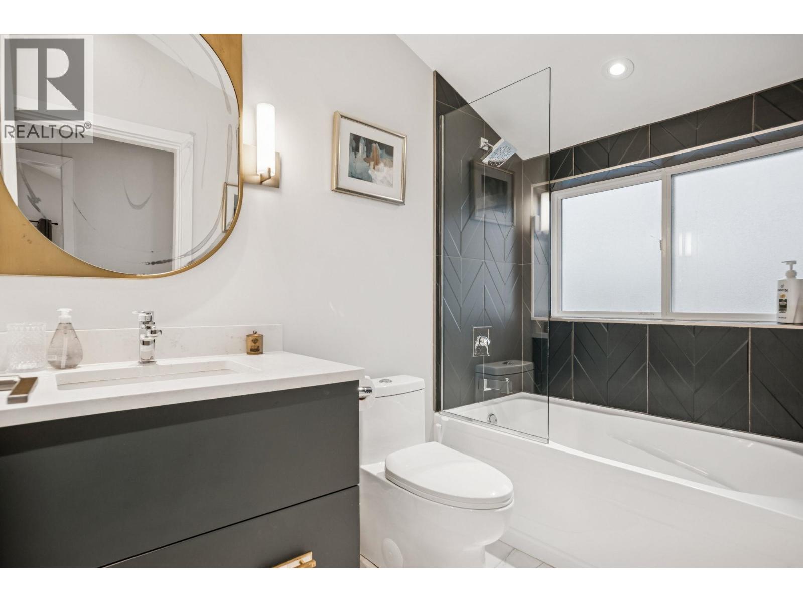 933 Mclean Drive, Vancouver, British Columbia  V5L 3N1 - Photo 10 - R3093252