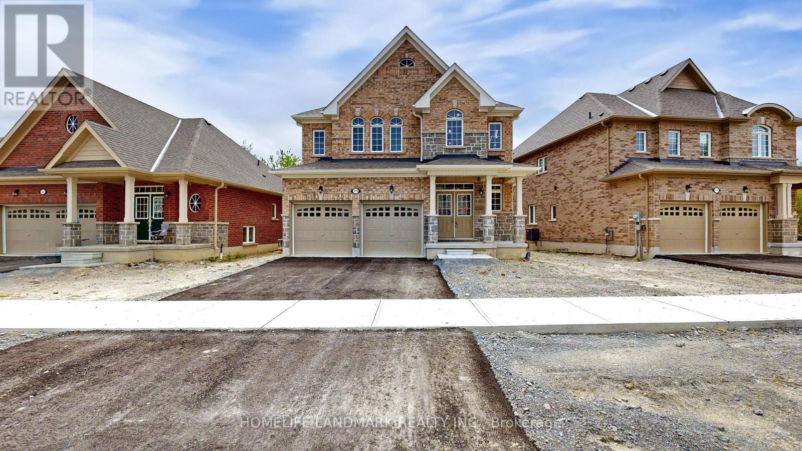 119 HAWKINS STREET, Georgina, Ontario