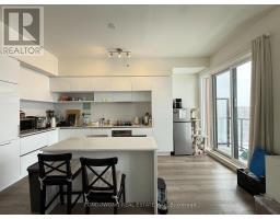 111 - 10 STECKLEY HOUSE LANE, Richmond Hill, Ontario