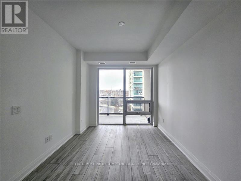 501 - 1035 Southdown Road, Mississauga, Ontario  L5J 0A2 - Photo 6 - W12817308