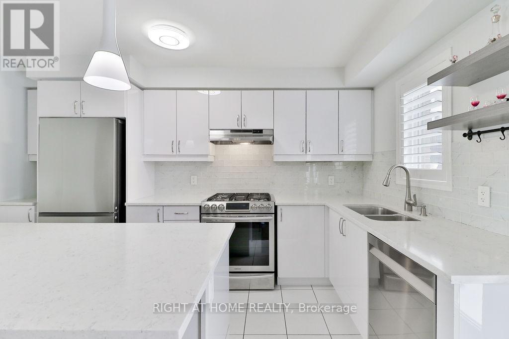 6 - 1125 Leger Way, Milton, Ontario  L9E 1N7 - Photo 13 - W12817326