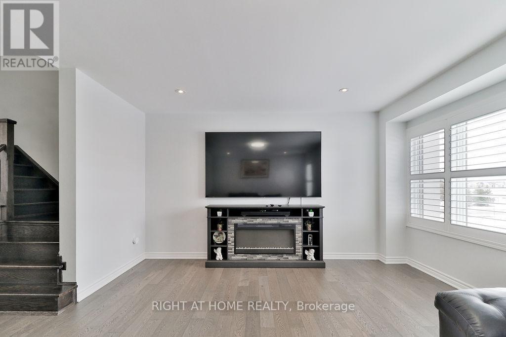 6 - 1125 Leger Way, Milton, Ontario  L9E 1N7 - Photo 18 - W12817326