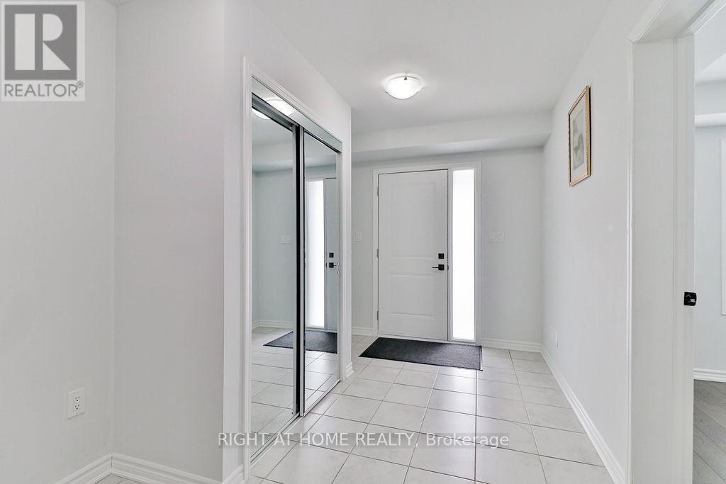 6 - 1125 Leger Way, Milton, Ontario  L9E 1N7 - Photo 4 - W12817326