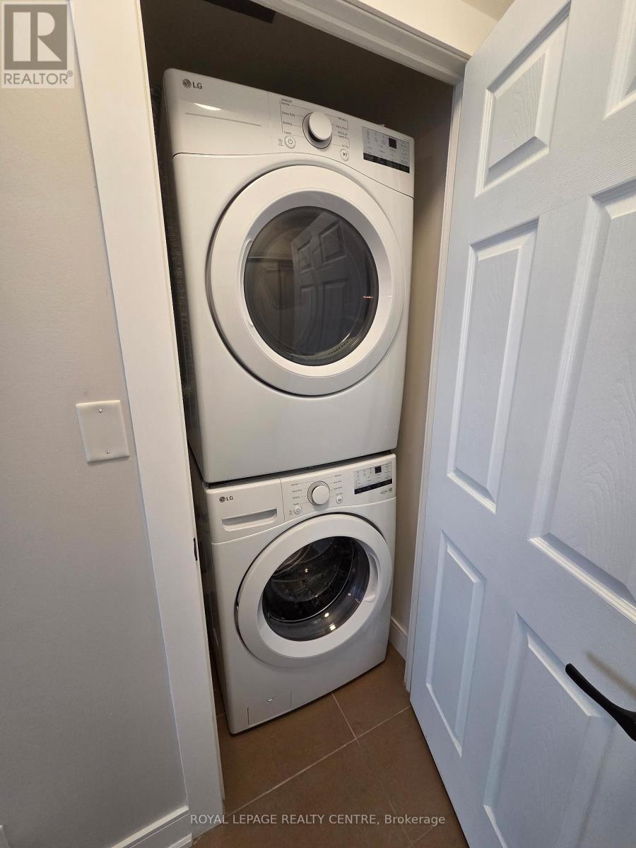 2008 - 4065 Brickstone Mews Road, Mississauga, Ontario  L5B 0G3 - Photo 19 - W12817360