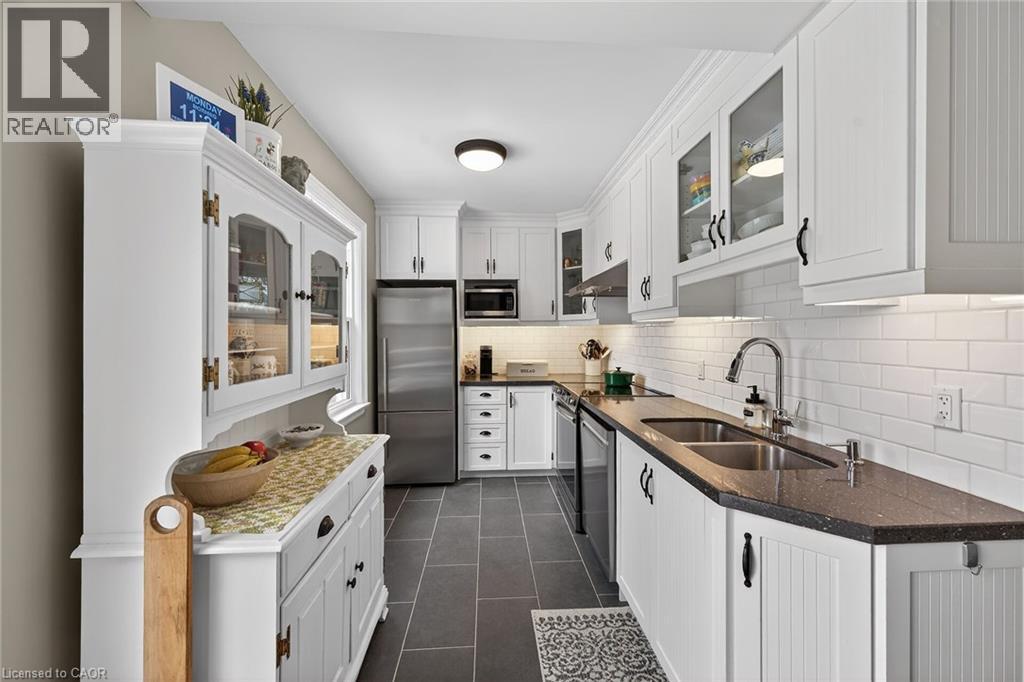 13 Cameron Avenue, Dundas, Ontario  L9H 1P4 - Photo 18 - 40807482