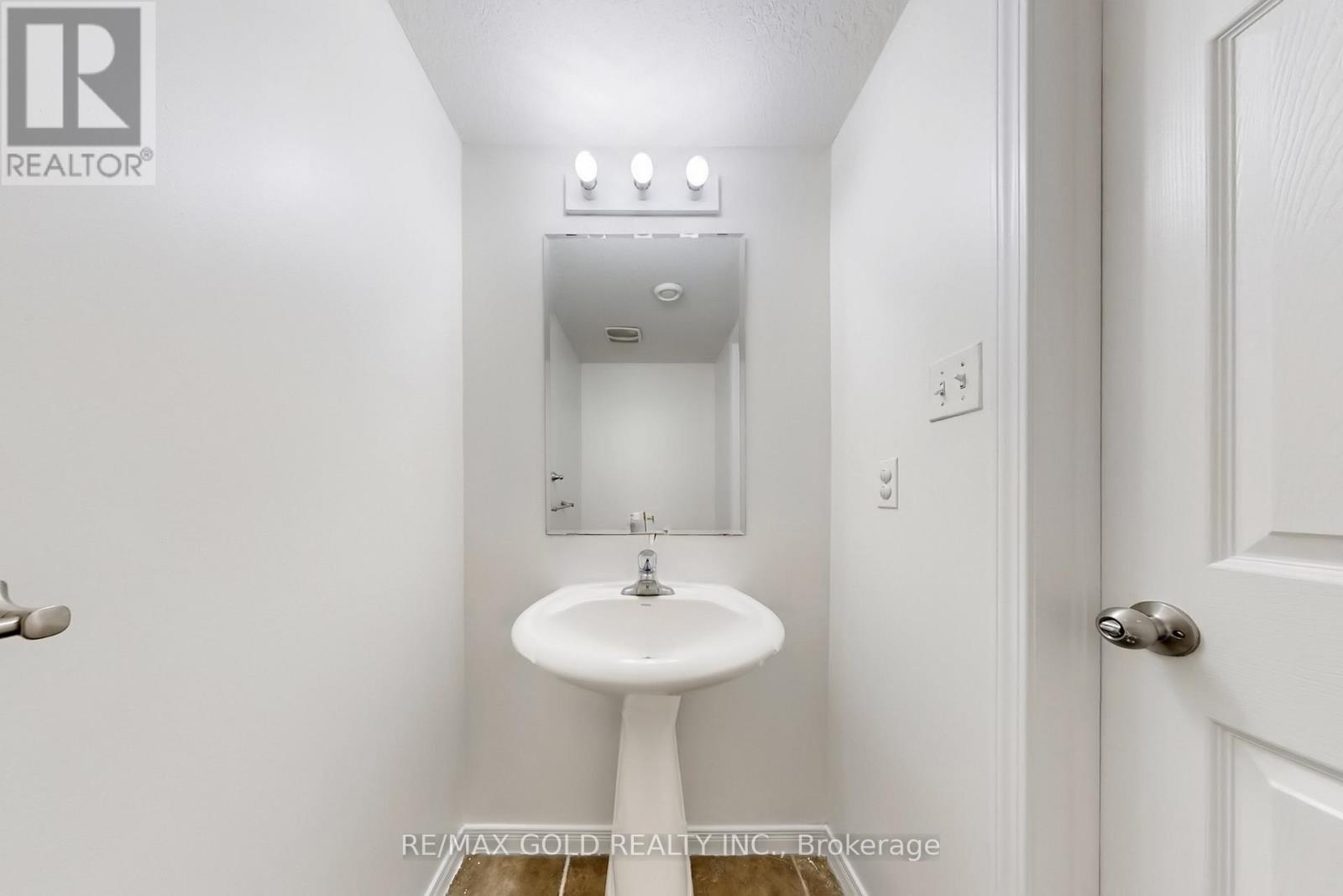 1a - 50 Howe Drive, Kitchener, Ontario  N2E 0A3 - Photo 18 - X12817310