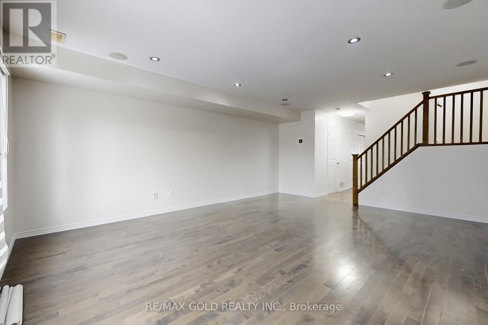 1a - 50 Howe Drive, Kitchener, Ontario  N2E 0A3 - Photo 8 - X12817310