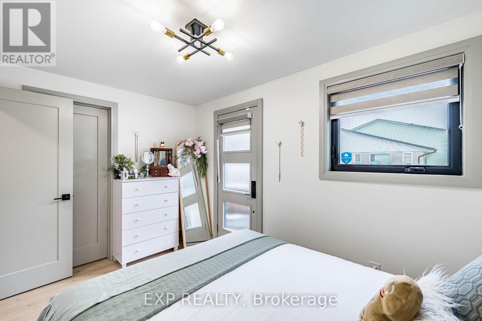 7623 Chorozy Street, Niagara Falls, Ontario  L2H 2P1 - Photo 12 - X12817320