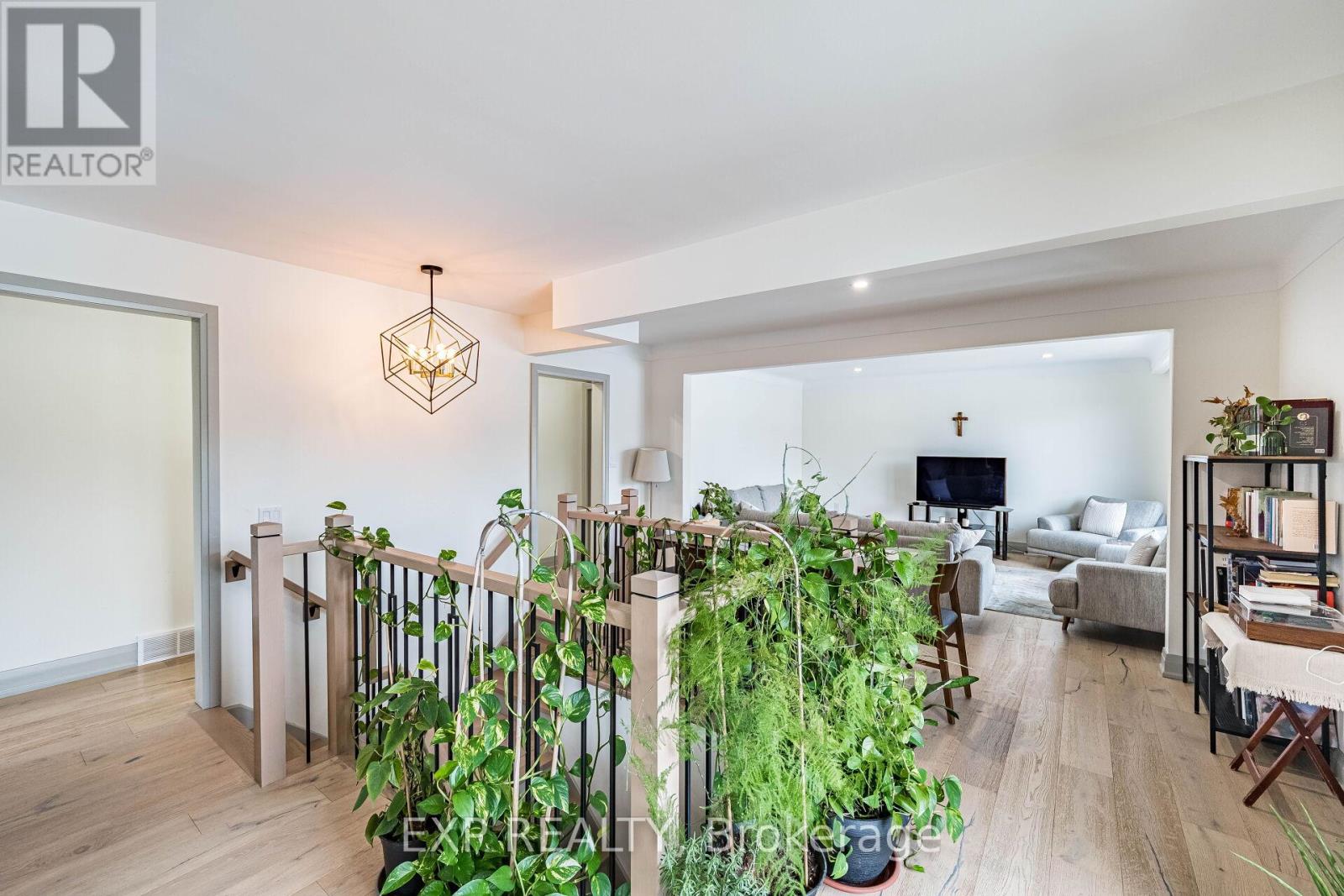 7623 Chorozy Street, Niagara Falls, Ontario  L2H 2P1 - Photo 18 - X12817320