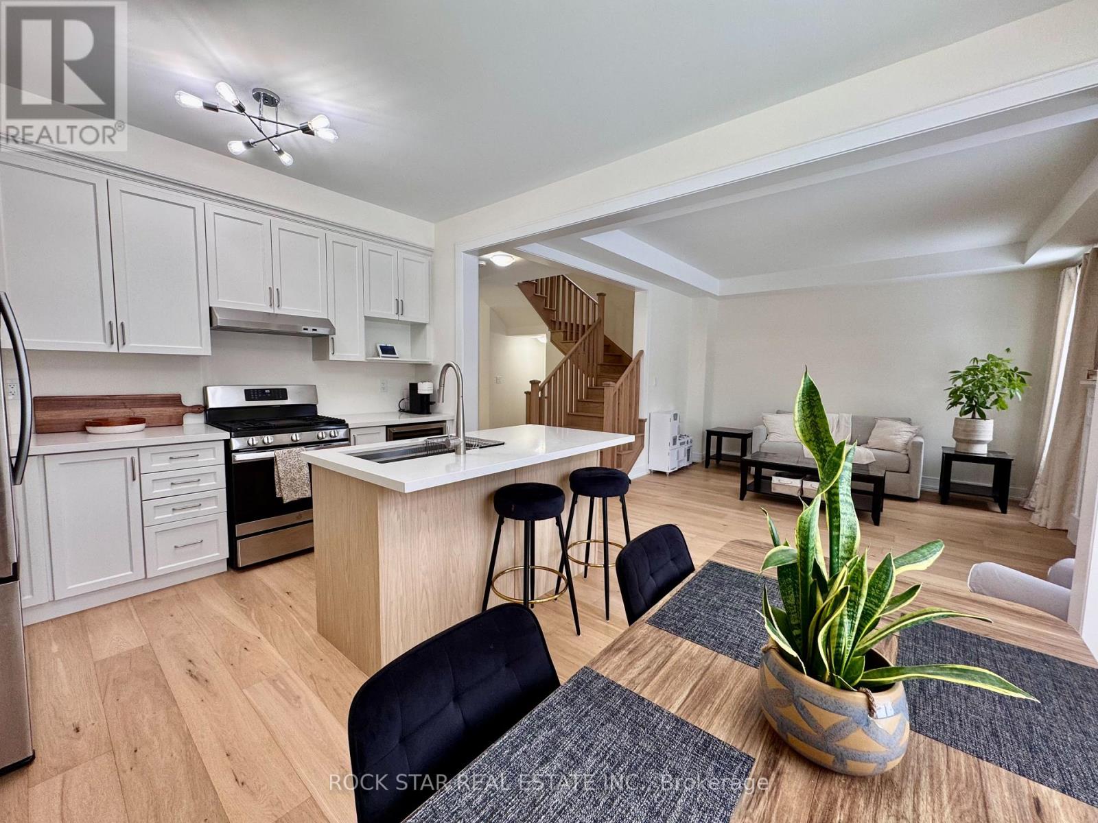 27 Ferguson Street, Erin, Ontario  N0B 1T0 - Photo 8 - X12817350