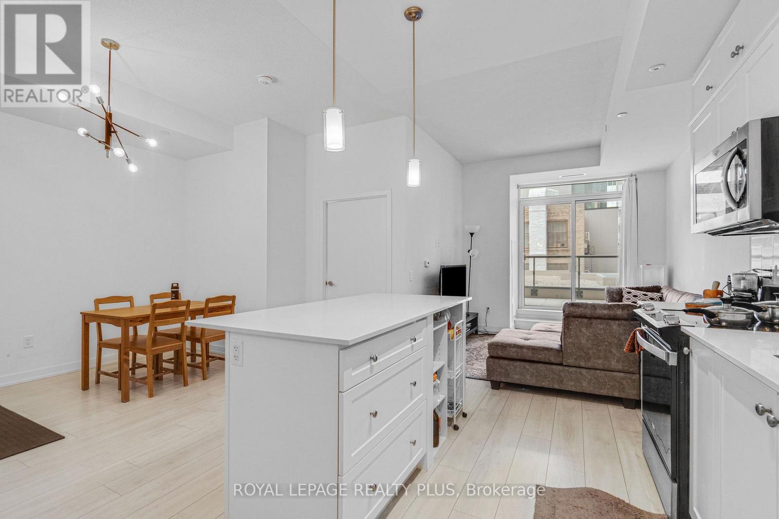 233 - 55 Duke Street W, Kitchener, Ontario  N2H 0C9 - Photo 10 - X12817378