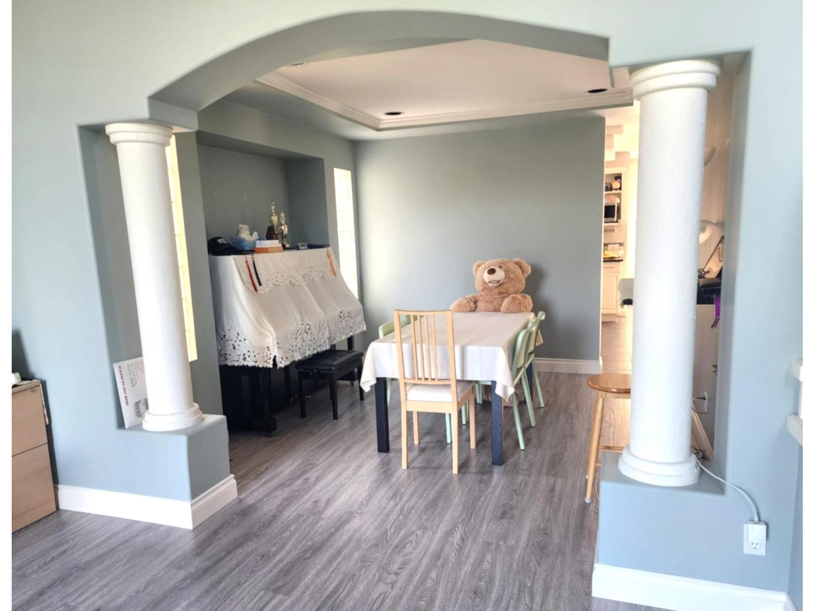 19088 63b Avenue, Surrey, British Columbia  V3S 8G5 - Photo 6 - R3093249