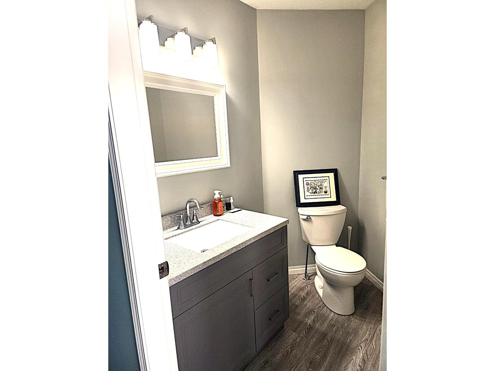 19088 63b Avenue, Surrey, British Columbia  V3S 8G5 - Photo 12 - R3093249