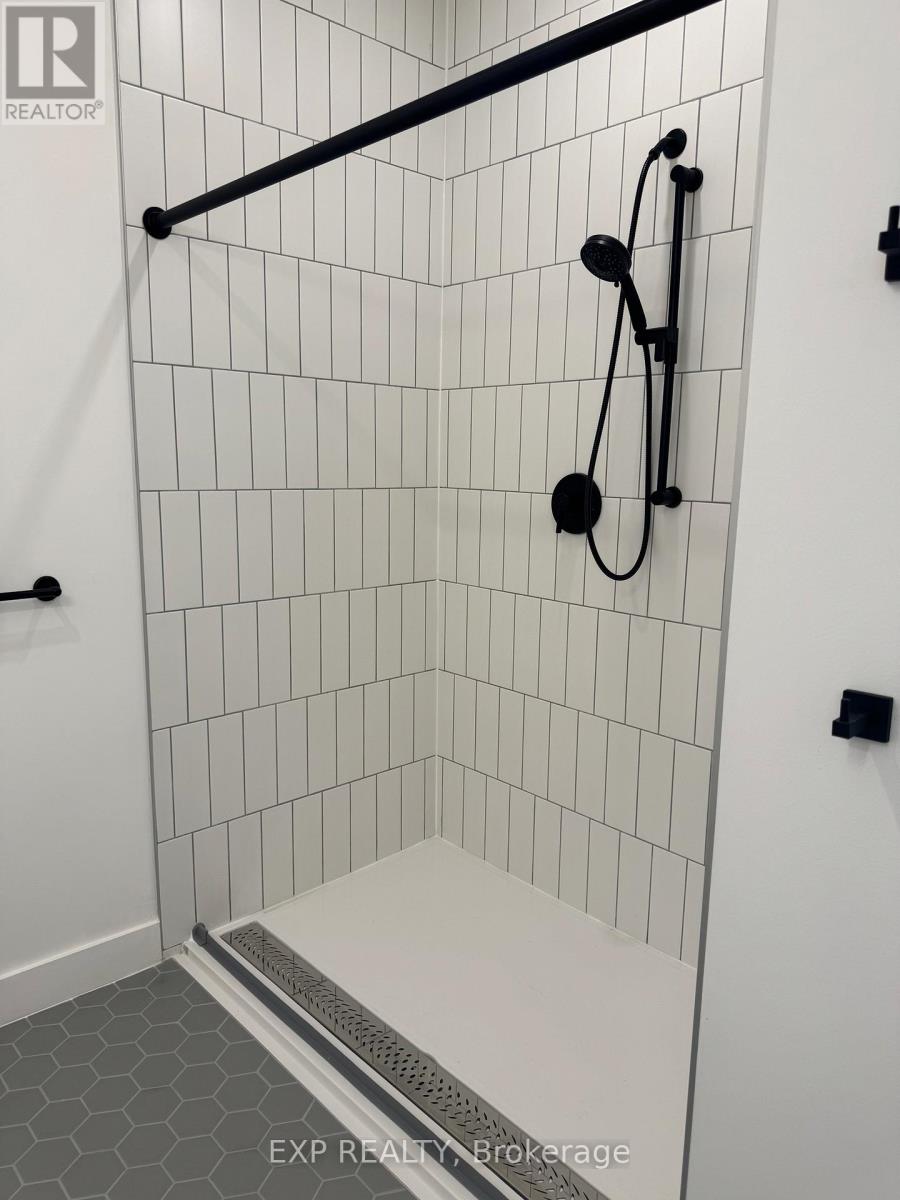 301 - 1600 James Naismith Dr Drive, Ottawa, Ontario  K1B 5N8 - Photo 15 - X12570102