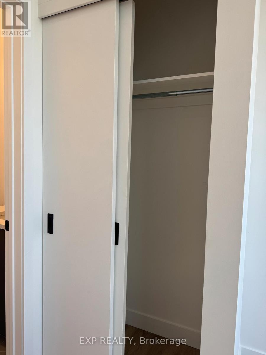 301 - 1600 James Naismith Dr Drive, Ottawa, Ontario  K1B 5N8 - Photo 5 - X12570102