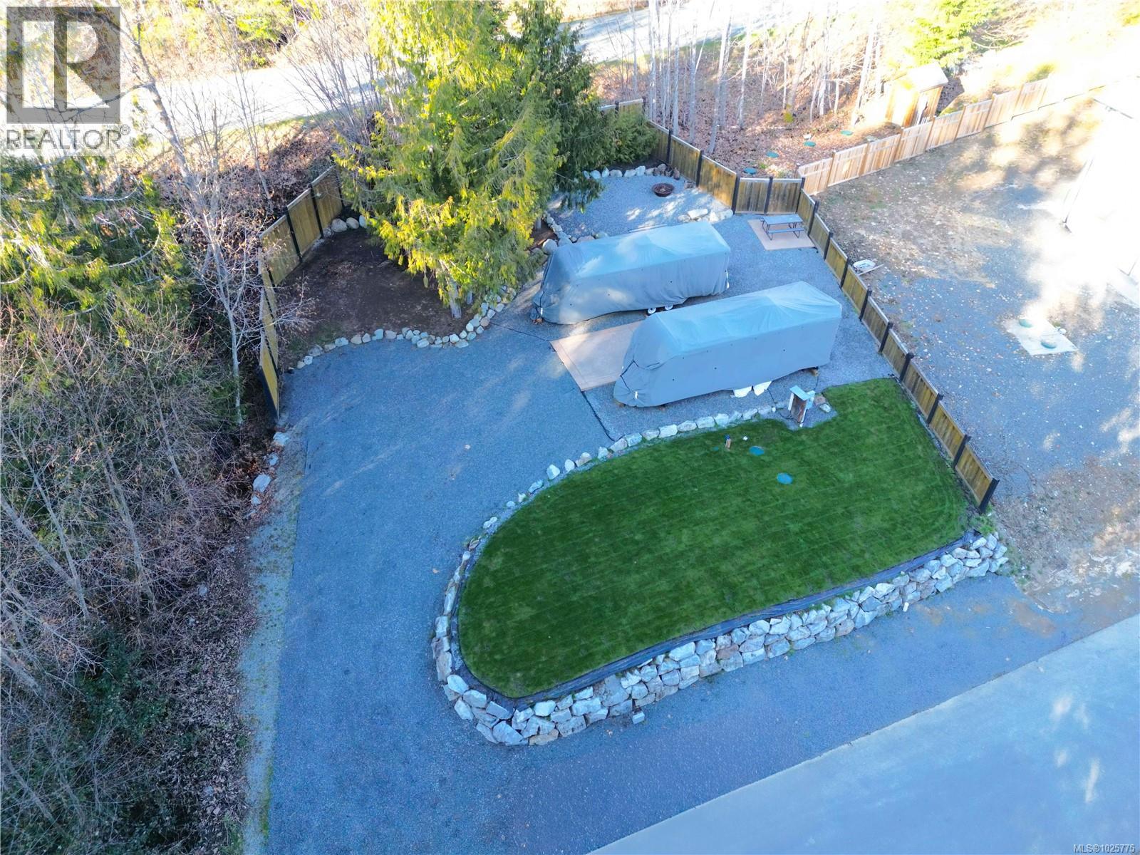 10415 Marina Vista Dr, Port Alberni, British Columbia  V9Y 8Z7 - Photo 3 - 1025775