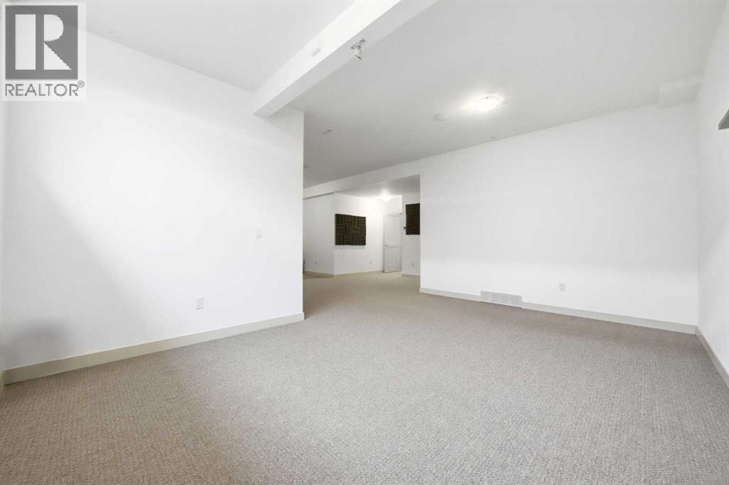 428 Aspen Glen Place Sw, Calgary, Alberta  T3H 0E9 - Photo 36 - A2288704