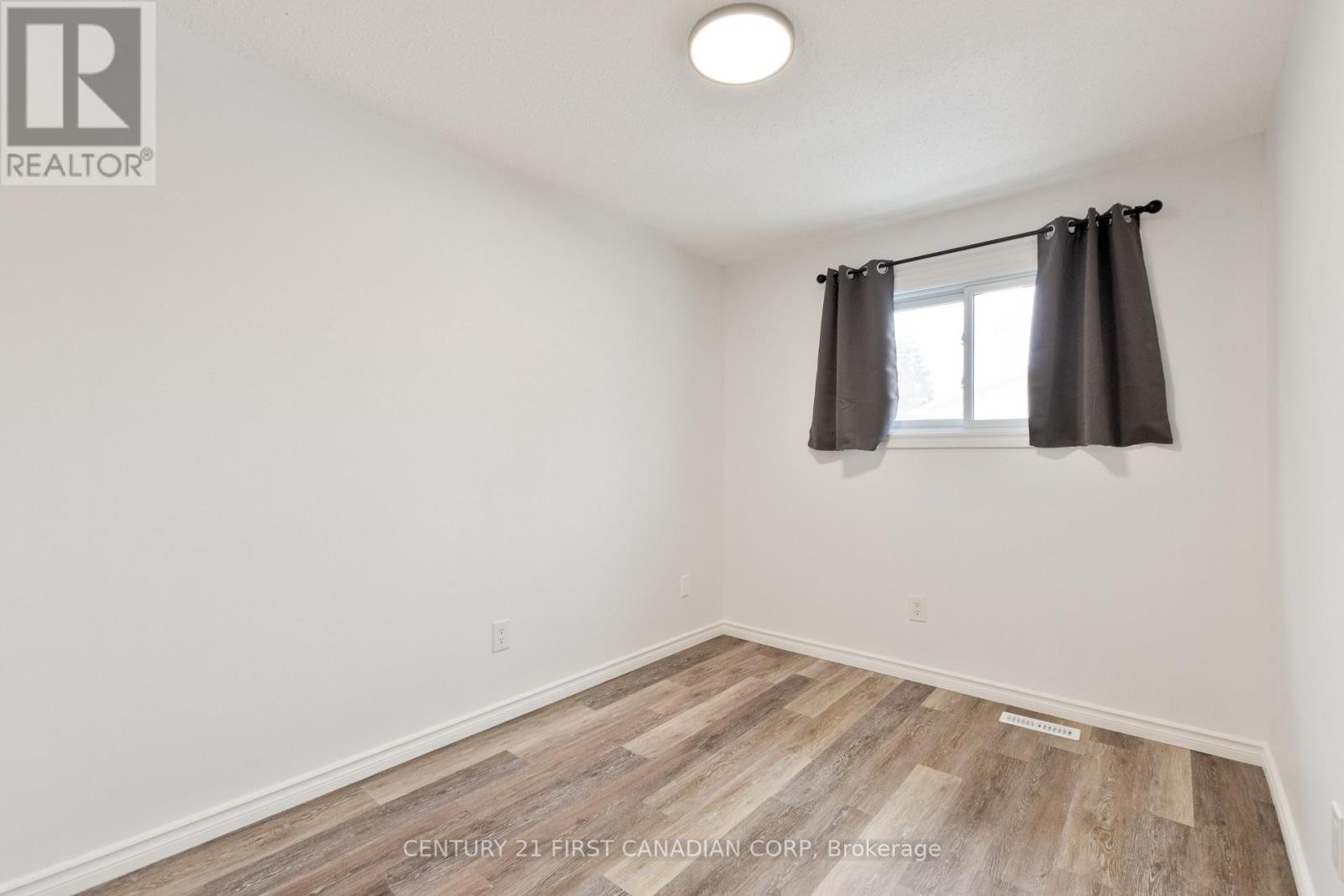 27 - 45 Gatewood Place, London East, Ontario  N5Y 5A4 - Photo 17 - X12817408