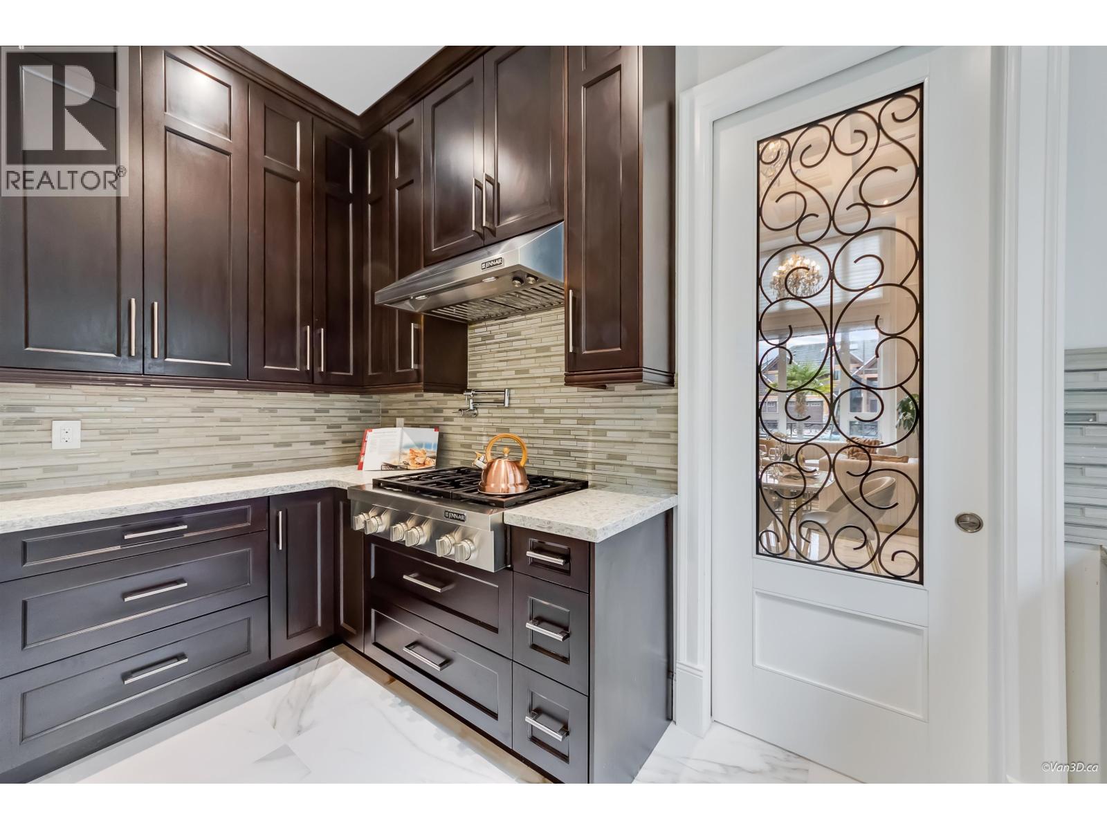 8151 Osgoode Drive, Richmond, British Columbia  V7A 4M3 - Photo 17 - R3092898