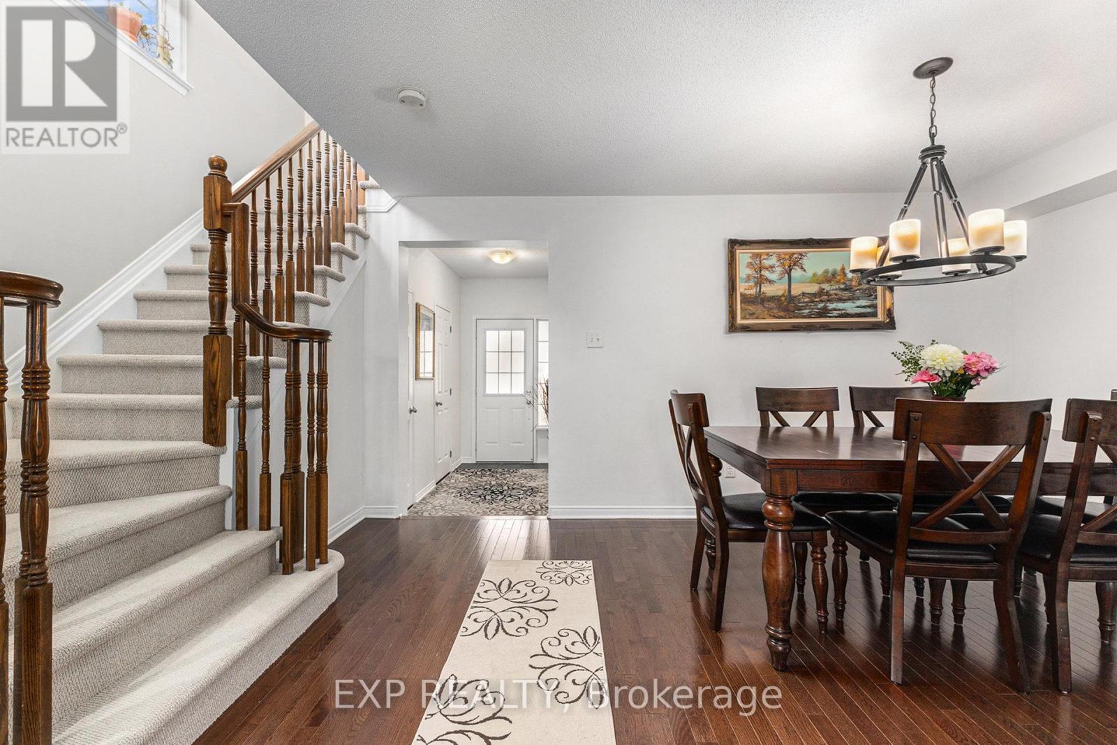 407 Heathrow Private, Ottawa, Ontario  K2S 0M9 - Photo 8 - X12795596