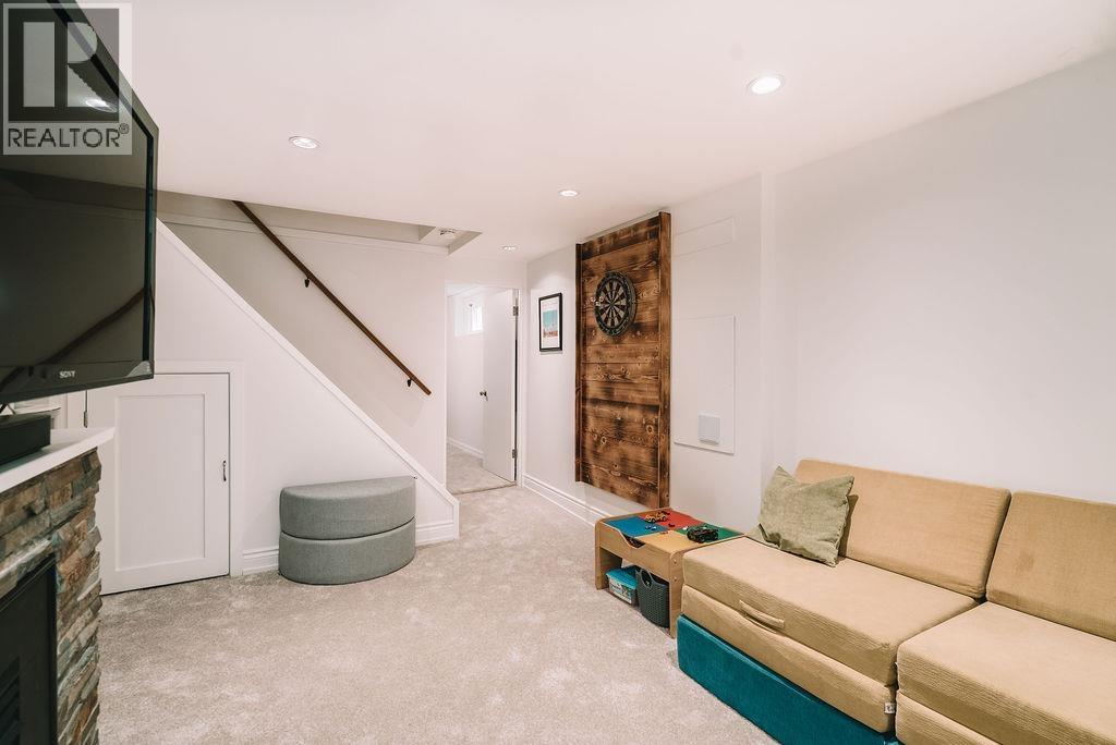 816 Ladner Street, New Westminster, British Columbia  V3L 4W4 - Photo 38 - R3093337