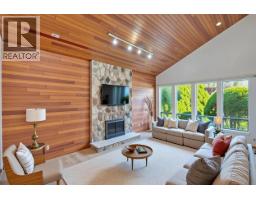 5202 HOLLYWOOD DRIVE, Richmond, British Columbia