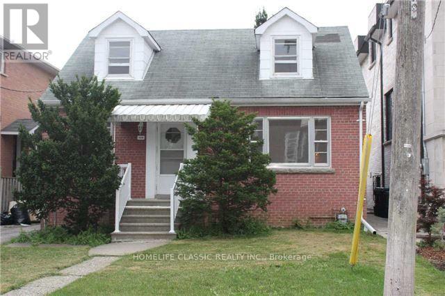 589 ST GERMAIN AVENUE, Toronto, Ontario