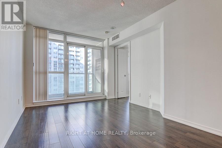 2110 - 28 Harrison Garden Boulevard, Toronto, Ontario  M2N 7B5 - Photo 16 - C12817406