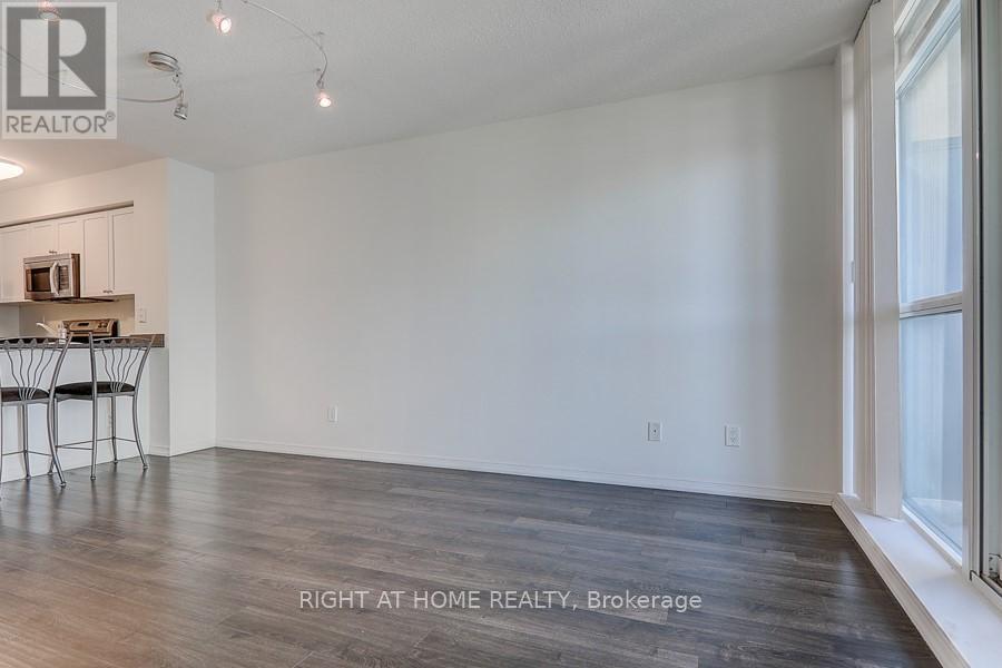 2110 - 28 Harrison Garden Boulevard, Toronto, Ontario  M2N 7B5 - Photo 19 - C12817406