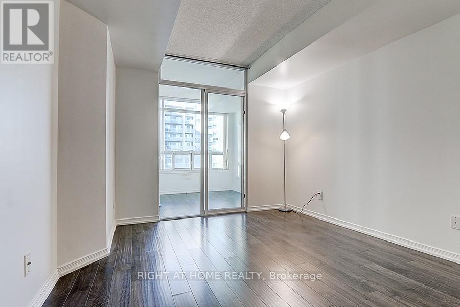 2110 - 28 Harrison Garden Boulevard, Toronto, Ontario  M2N 7B5 - Photo 21 - C12817406