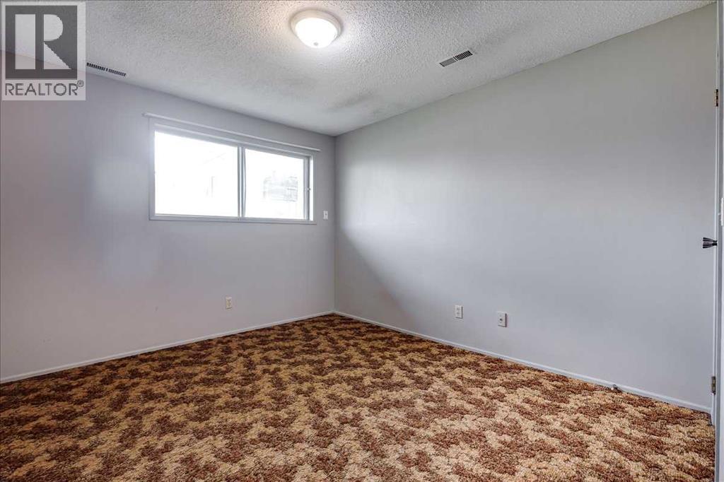 5210 61 Avenue, Olds, Alberta  T4H 1L3 - Photo 10 - A2277039