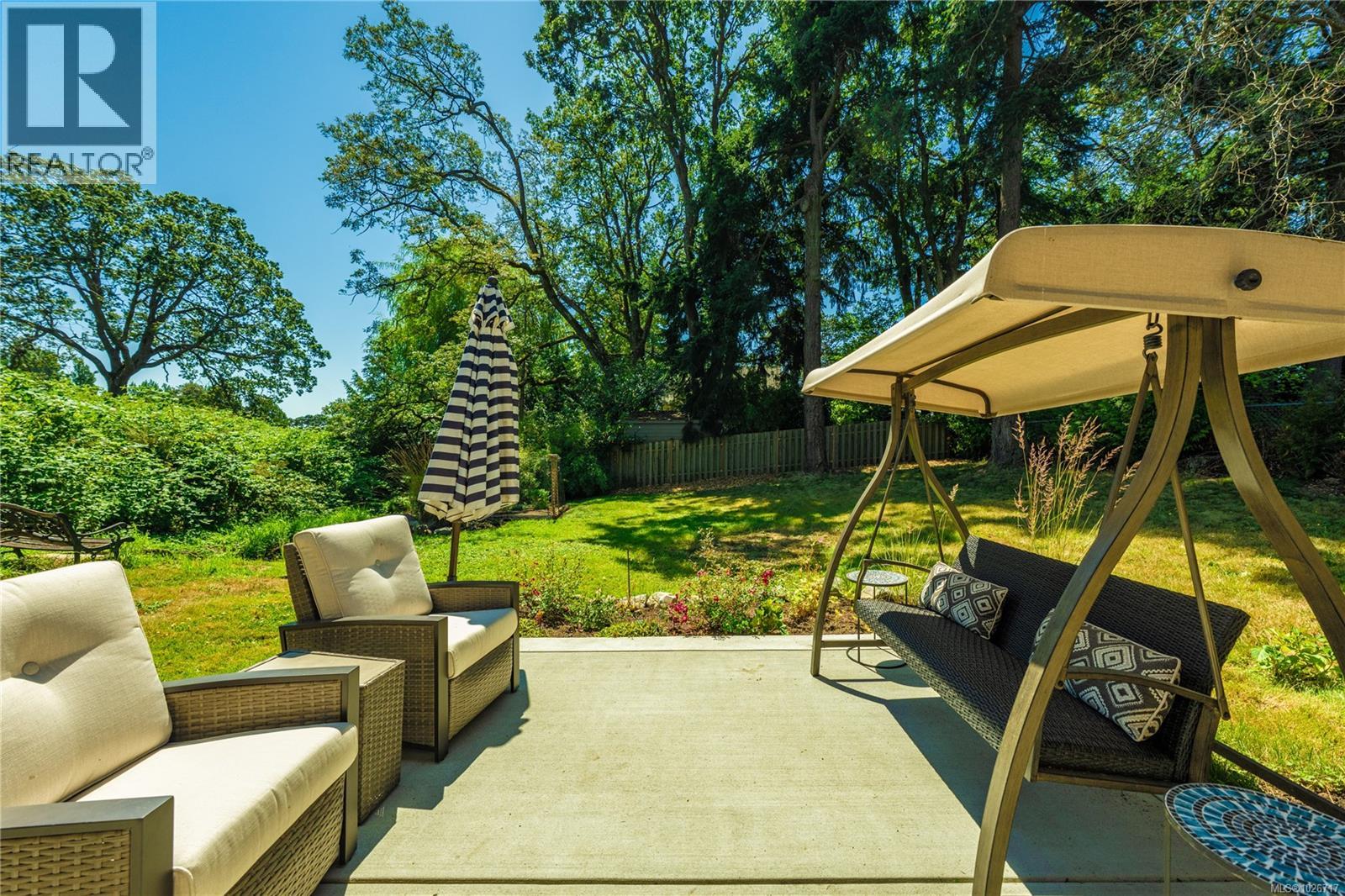 1299 Camrose Cres, Saanich, British Columbia  V8P 1N6 - Photo 26 - 1026717