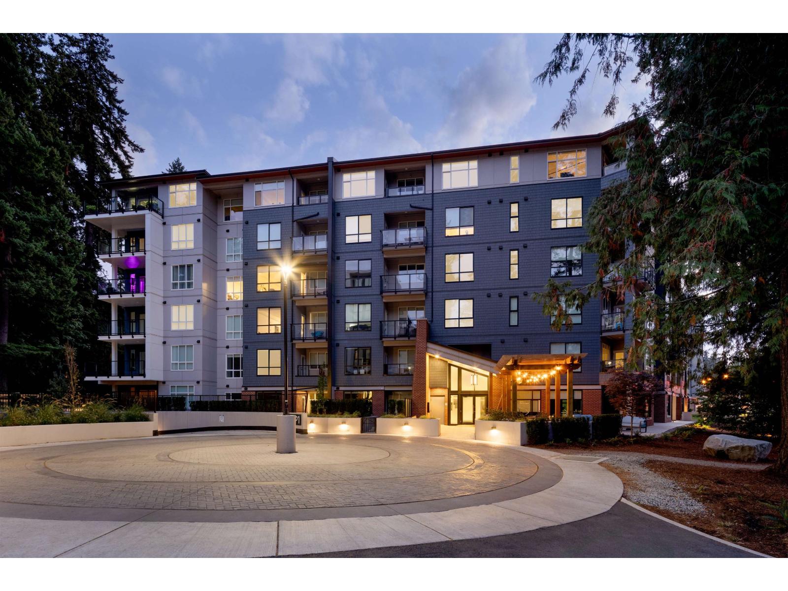 412 3438 146a Street, Surrey, British Columbia  V0V 0V0 - Photo 4 - R3084701