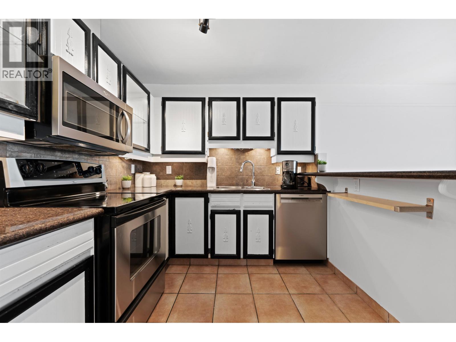 63 2212 Folkestone Way, West Vancouver, British Columbia  V7S 2X7 - Photo 11 - R3093187