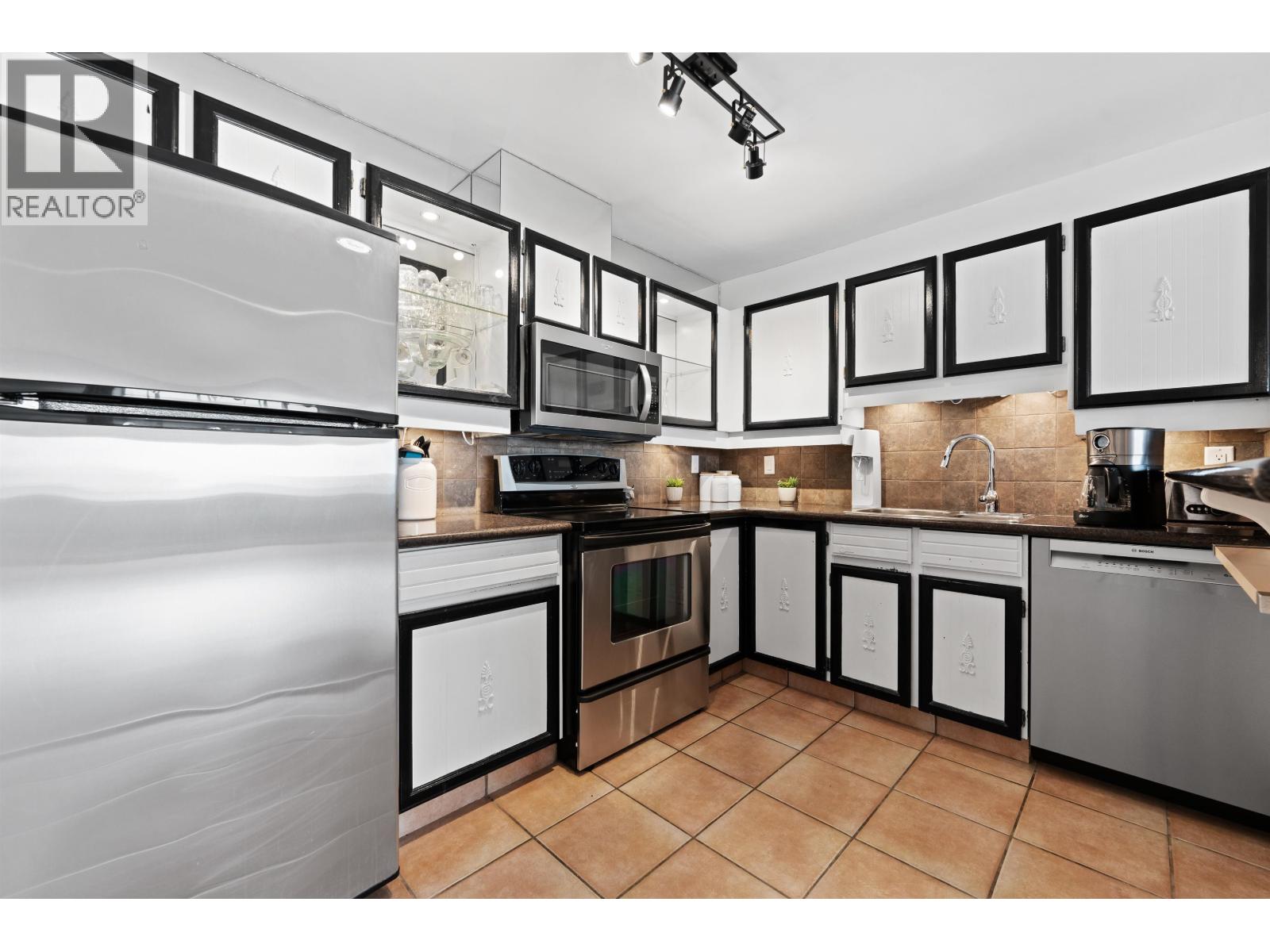 63 2212 Folkestone Way, West Vancouver, British Columbia  V7S 2X7 - Photo 12 - R3093187