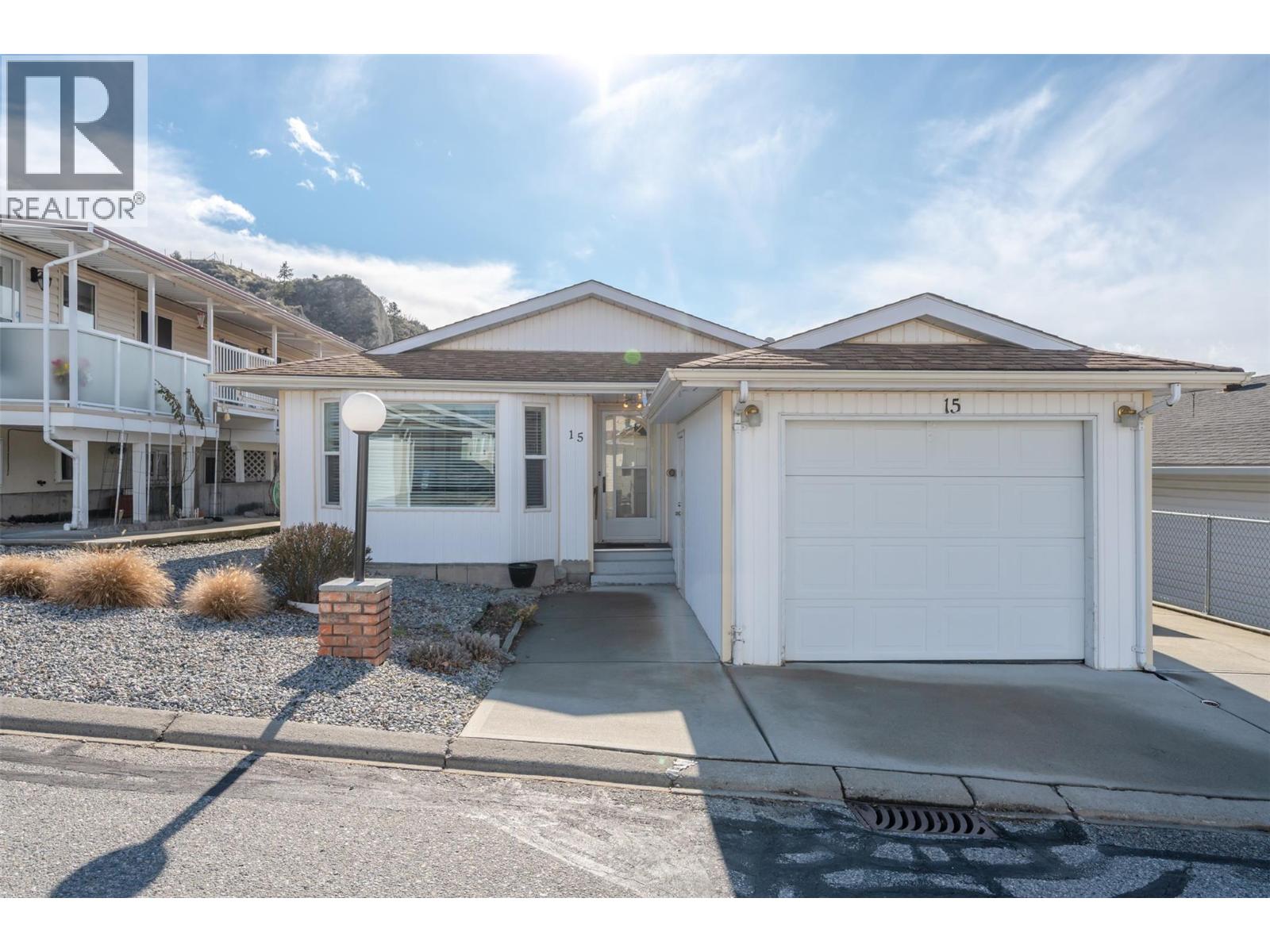 3096 South Main Street Unit# 15, Penticton, British Columbia  V2A 8C1 - Photo 1 - 10377050