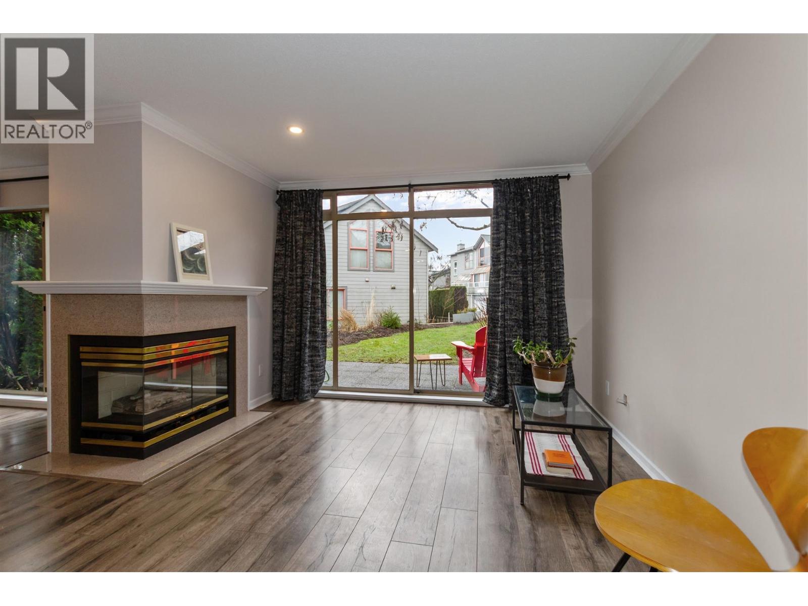 79 323 Governors Court, New Westminster, British Columbia  V3L 5S6 - Photo 4 - R3093232