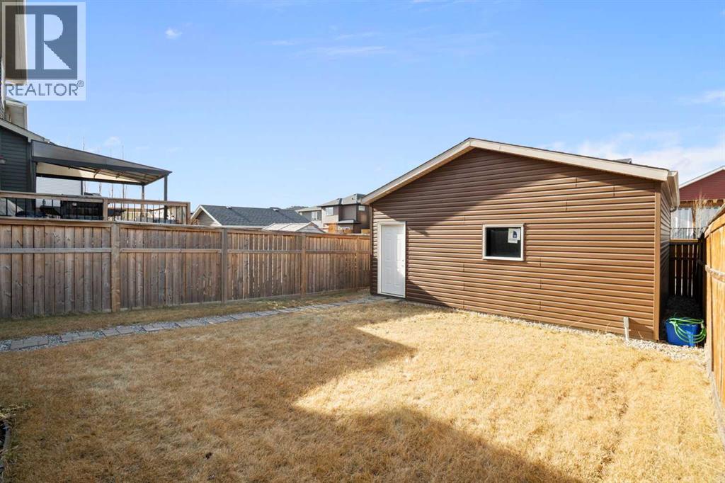 286 Fireside Place, Cochrane, Alberta  T4C 0R5 - Photo 18 - A2285845
