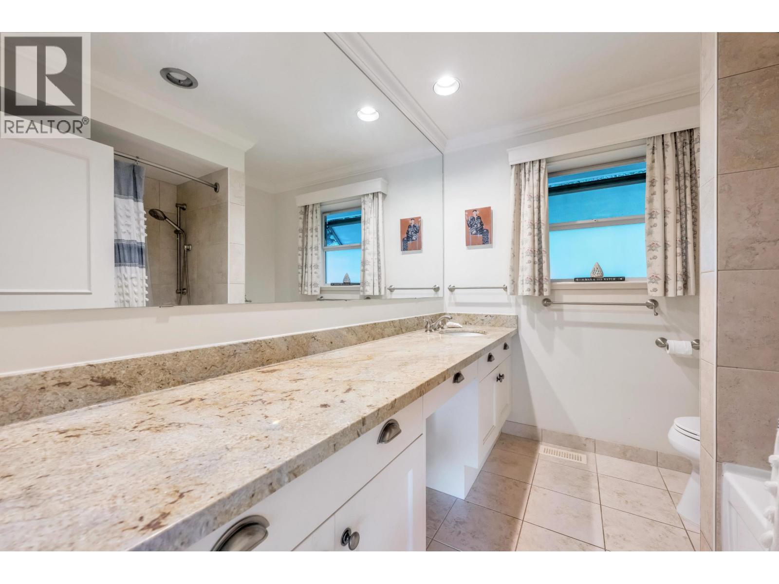 5560 Greenleaf Road, West Vancouver, British Columbia  V7W 1N6 - Photo 20 - R3090229