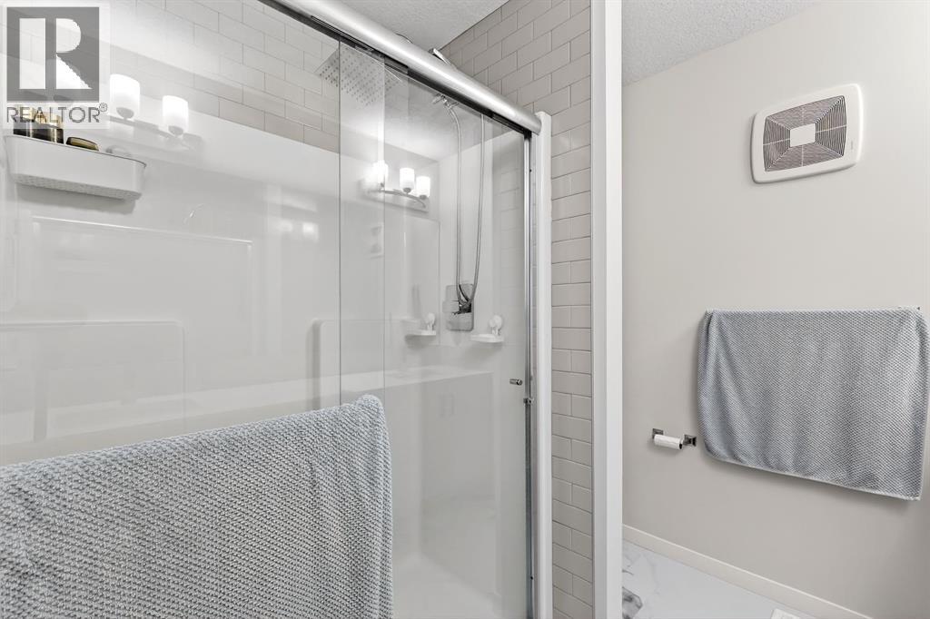 54 Cranbrook Gardens Se, Calgary, Alberta  T3M 3N9 - Photo 21 - A2287088