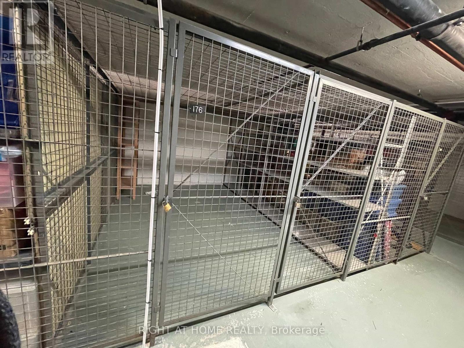 #803 - 610 Bullock Drive, Markham, Ontario  L3R 0G1 - Photo 28 - N12422232