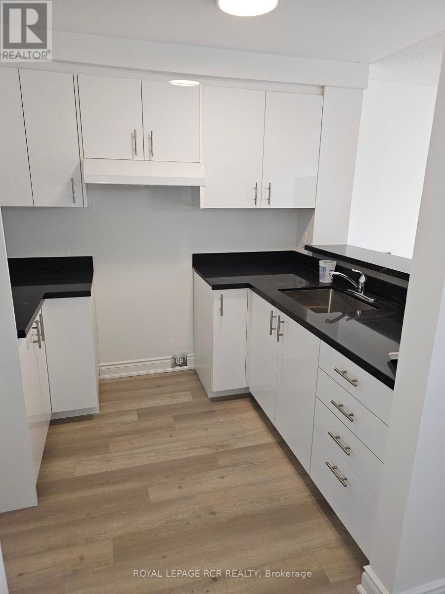 243 - 2 Orchard Heights Boulevard, Aurora, Ontario  L4G 3W3 - Photo 15 - N12639658