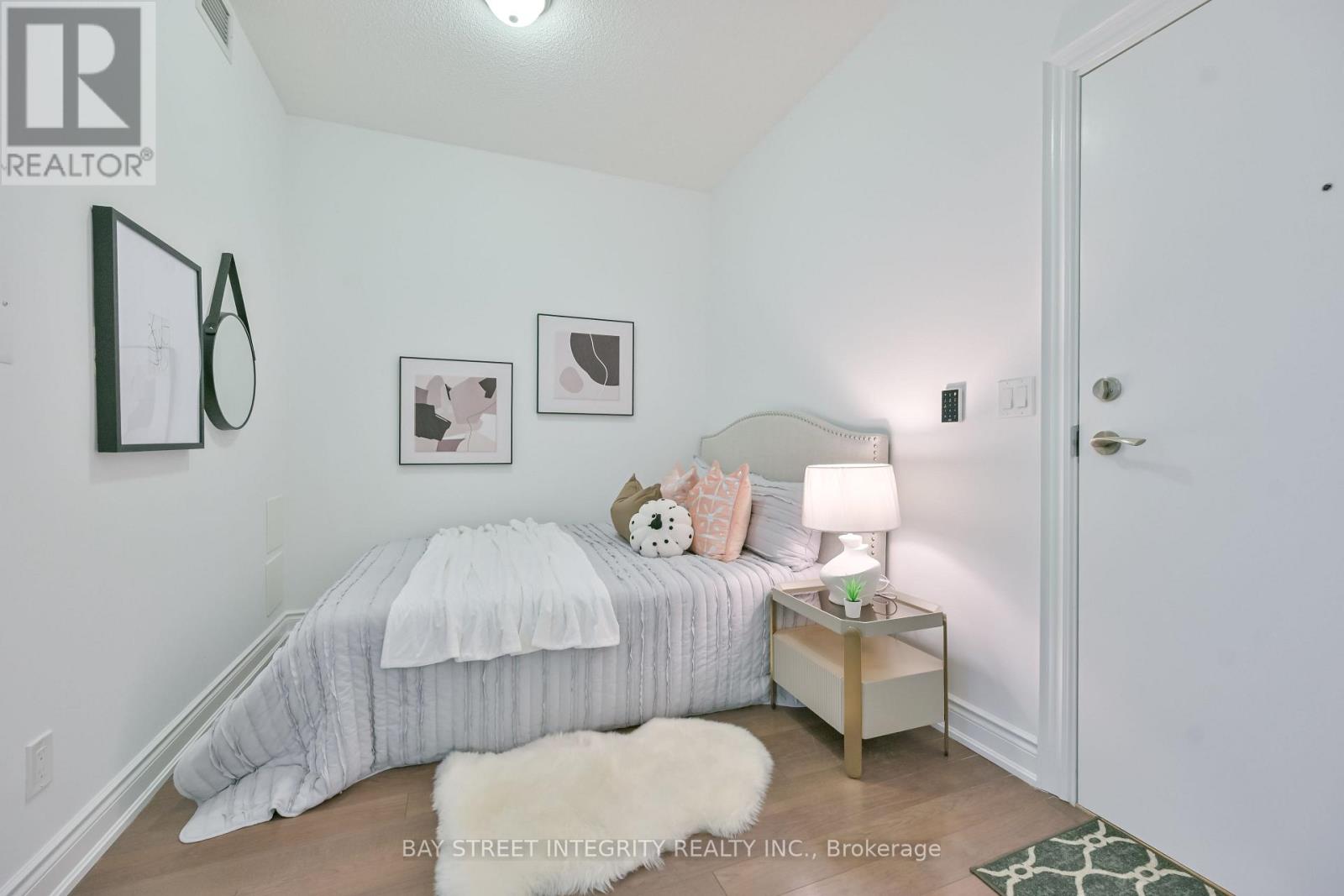 B318 - 99 South Town Centre Boulevard, Markham, Ontario L6G 0E9 - Photo 3 - N12769630