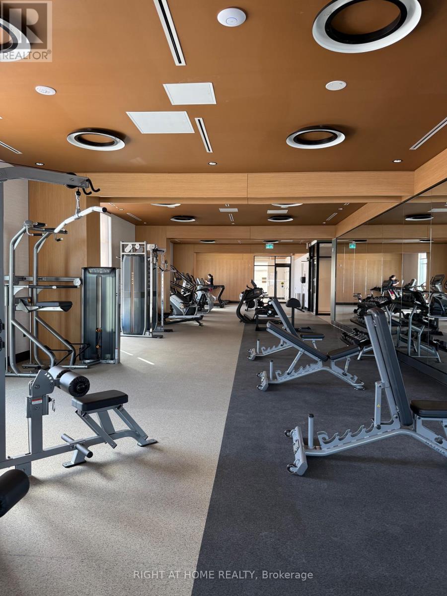 1015 - 20 All Nations Drive, Brampton, Ontario  L7A 5M5 - Photo 6 - W12817388