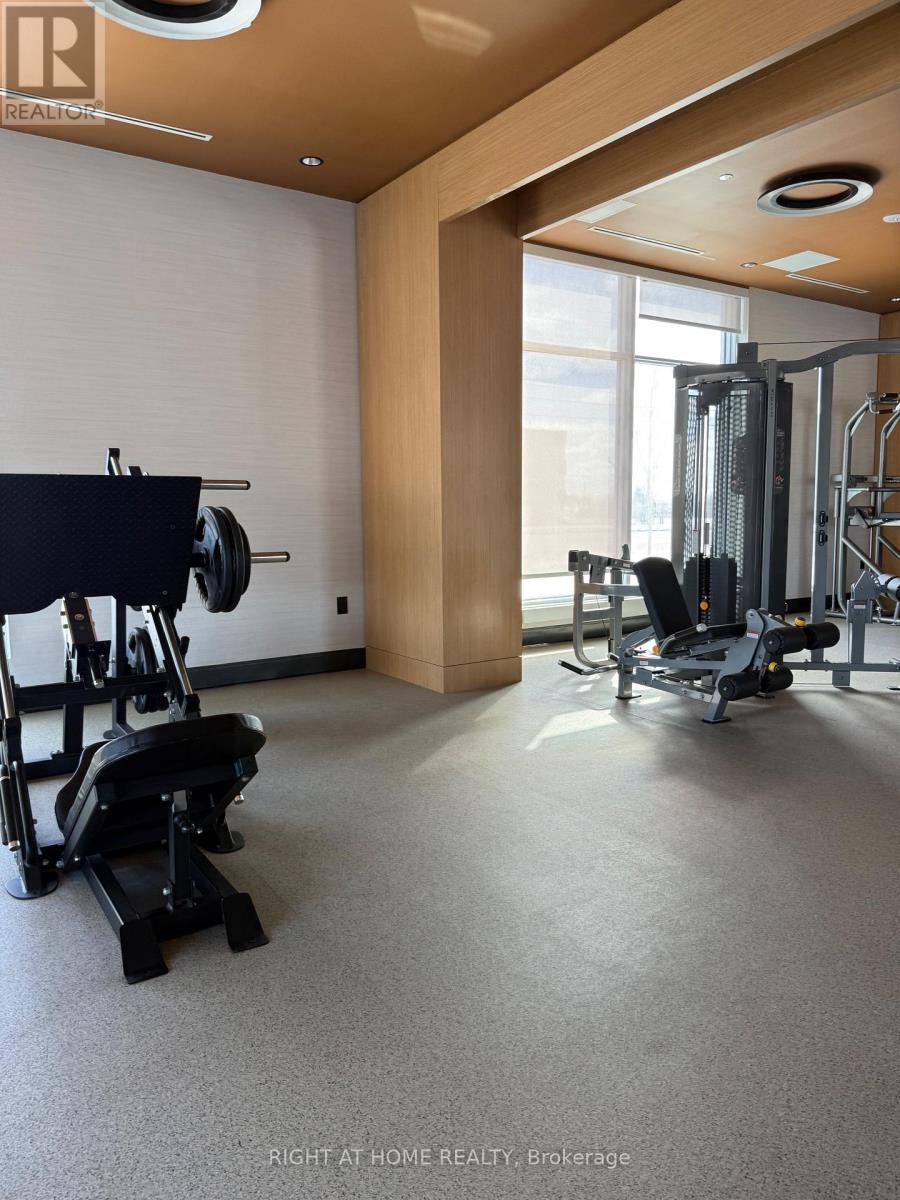 1015 - 20 All Nations Drive, Brampton, Ontario  L7A 5M5 - Photo 7 - W12817388