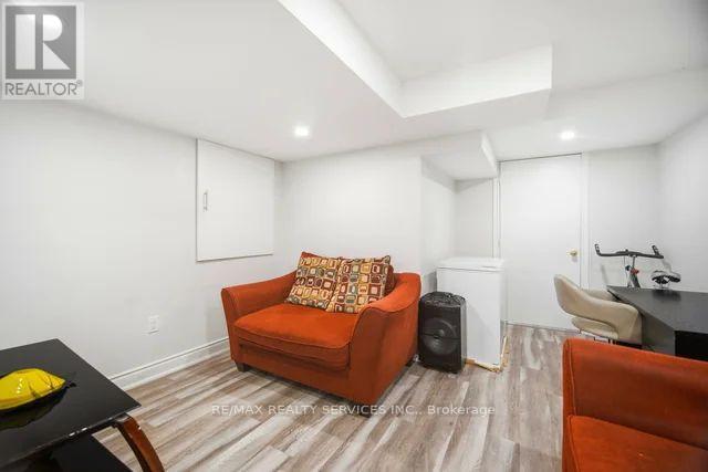 104 Begonia Crescent, Brampton, Ontario  L7A 0M7 - Photo 29 - W12817390